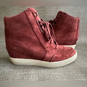 SOREL Women's Out N About Wedge Boot in Spice Chalk size 5